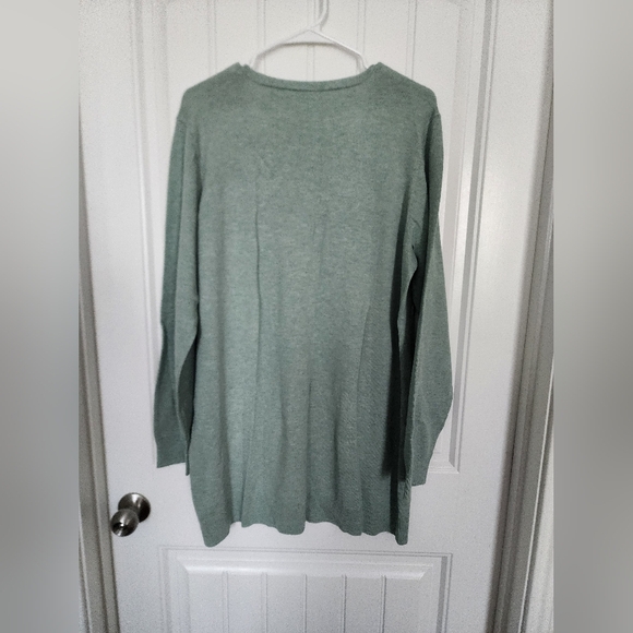NEW! Maurice's Soild Boyfriend Cardigan Sweater, NWT, Size XL - Picture 4 of 4